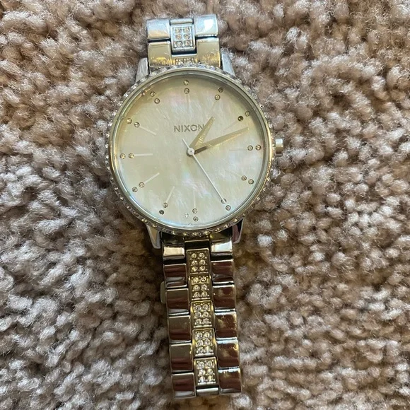 Bling Nixon watch Nixon 38-20 Chrono Watch - Women main image 3